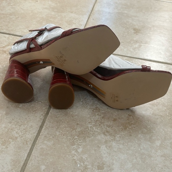 Sam Edelman Kit Slingback Block Heel Sandal - Picture 9 of 9